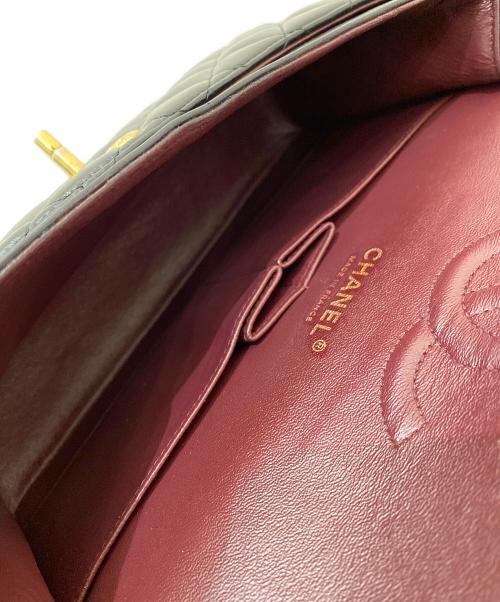 CHANEL（シャネル）CHANEL (シャネル) マトラッセ25 Wフラップチェーンショルダーバッグ ブラック サイズ:25の古着・服飾アイテム