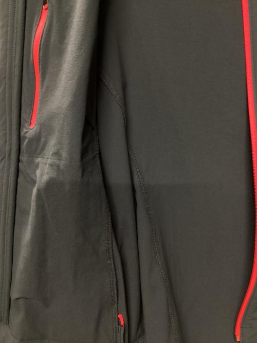 MOUNTAIN HARD WEAR（マウンテンハードウェア）MOUNTAIN HARD WEAR (マウンテンハードウェア) W's Super Chockstone JKT グレー×ピンク サイズ:Sの古着・服飾アイテム