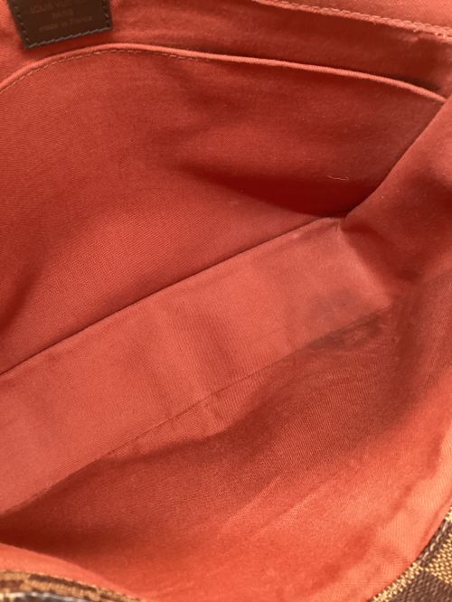 LOUIS VUITTON（ルイ ヴィトン）LOUIS VUITTON (ルイ ヴィトン) ショルダーバッグの古着・服飾アイテム