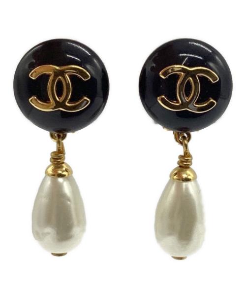 CHANEL（シャネル）CHANEL (シャネル) パールイヤリング ブラックの古着・服飾アイテム