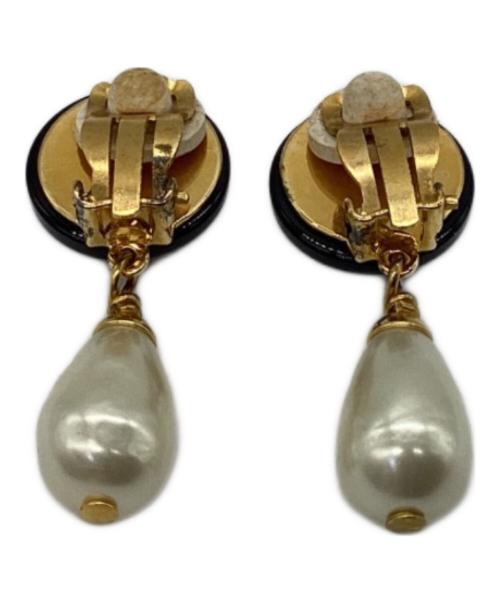 CHANEL（シャネル）CHANEL (シャネル) パールイヤリング ブラックの古着・服飾アイテム