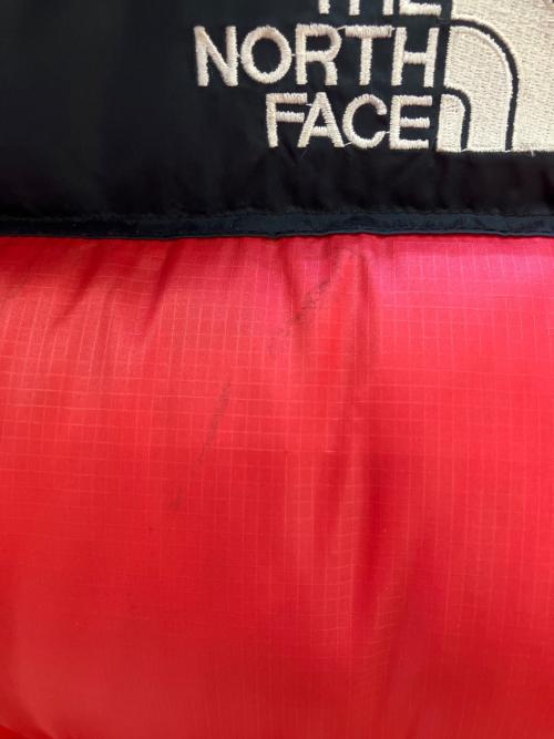 THE NORTH FACE（ザ ノース フェイス）THE NORTH FACE (ザ ノース フェイス) ヌプシダウンジャケット NF003AS レッド サイズ:Mの古着・服飾アイテム