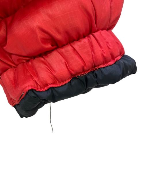 THE NORTH FACE（ザ ノース フェイス）THE NORTH FACE (ザ ノース フェイス) ヌプシダウンジャケット NF003AS レッド サイズ:Mの古着・服飾アイテム