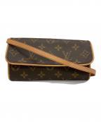 LOUIS VUITTONルイ ヴィトン）の古着「ポシェット モノグラム ポシェットツインGM」｜ブラウン