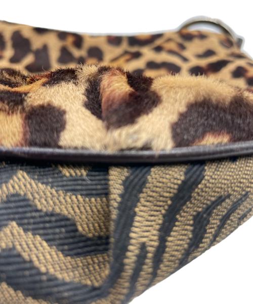 FENDI（フェンディ）FENDI (フェンディ) ハンドバッグ ボルサ ブラウンの古着・服飾アイテム