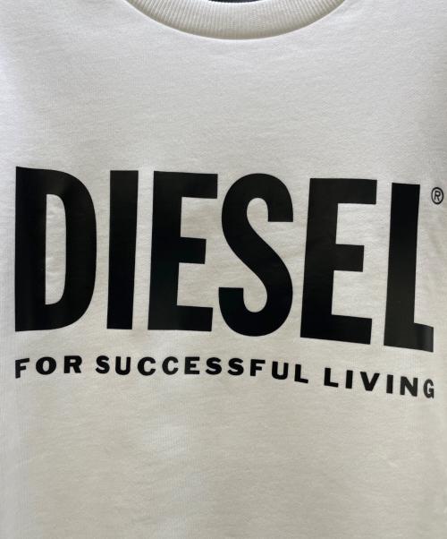 DIESEL（ディーゼル）DIESEL (ディーゼル) ロゴスウェット ホワイト サイズ:Sの古着・服飾アイテム