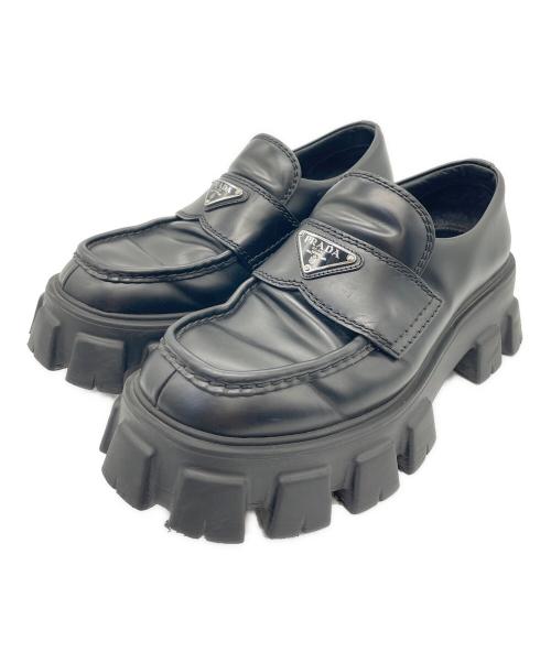 PRADA（プラダ）PRADA (プラダ) 	モノリス ブラッシュドレザー ローファー ブラック サイズ:26cmの古着・服飾アイテム