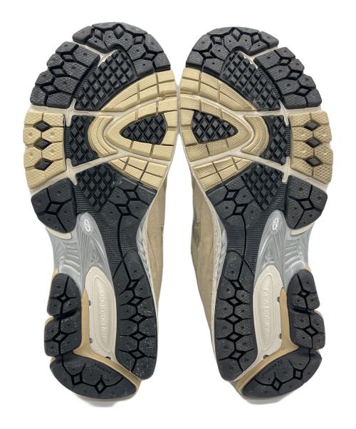 NEW BALANCE（ニューバランス）NEW BALANCE (ニューバランス) ML2002R ベージュ サイズ:27.5cm 未使用品の古着・服飾アイテム
