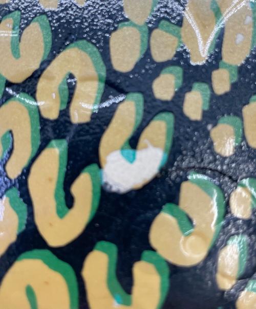 LOUIS VUITTON（ルイ ヴィトン）LOUIS VUITTON (ルイ ヴィトン) ラウンドファスナー財布 ヴェルニ ジッピーウォレット ブラック×イエローの古着・服飾アイテム