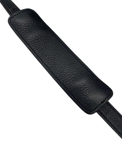 PRADA（プラダ）PRADA (プラダ) レザーショルダーバッグ ブラックの古着・服飾アイテム