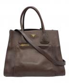 PRADAプラダ）の古着「2WAYバッグ」｜ブラウン