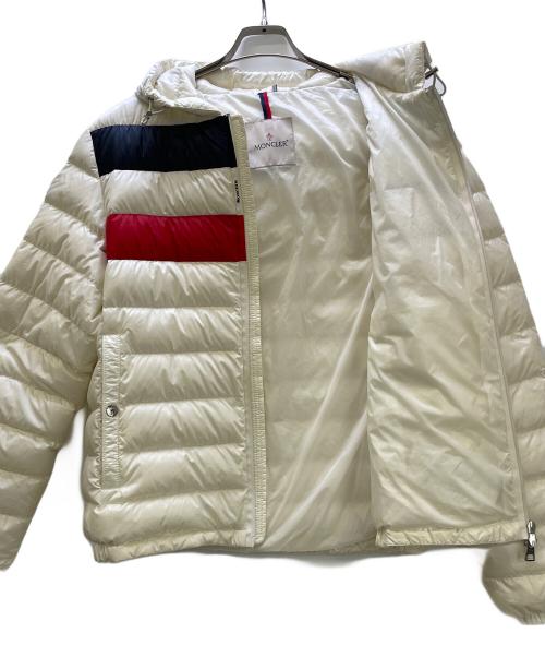 MONCLER（モンクレール）MONCLER (モンクレール) ダウンジャケット レッド×ブルー×ホワイト サイズ:3の古着・服飾アイテム