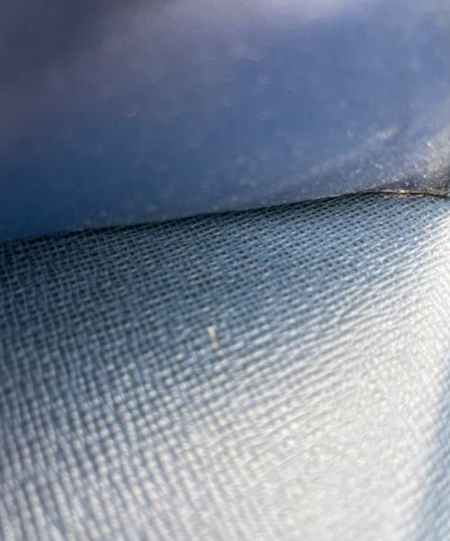 LOUIS VUITTON（ルイ ヴィトン）LOUIS VUITTON (ルイ ヴィトン) 2つ折り財布 ポルトフォイユ・スレンダー ブルーの古着・服飾アイテム