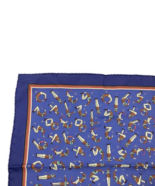 HERMES（エルメス）HERMES (エルメス) カレ45 ナンバー シルクスカーフ ブルーの古着・服飾アイテム