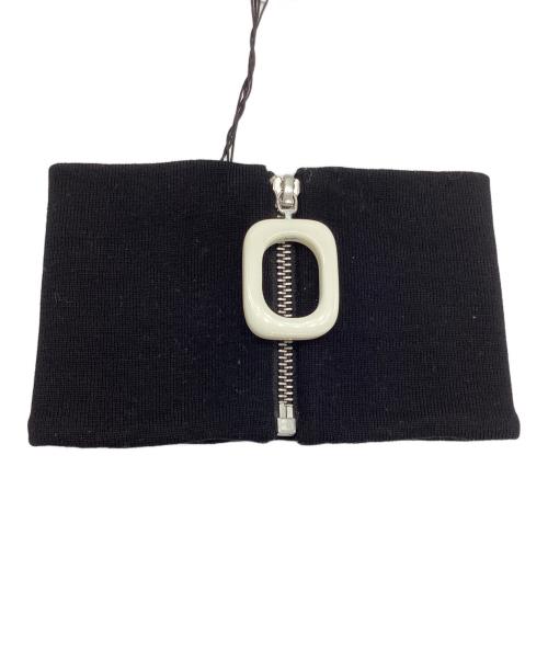 J.W.ANDERSON（ジェイダブリューアンダーソン）J.W.ANDERSON (ジェイダブリューアンダーソン) ジップネックバンド ブラック 未使用品の古着・服飾アイテム