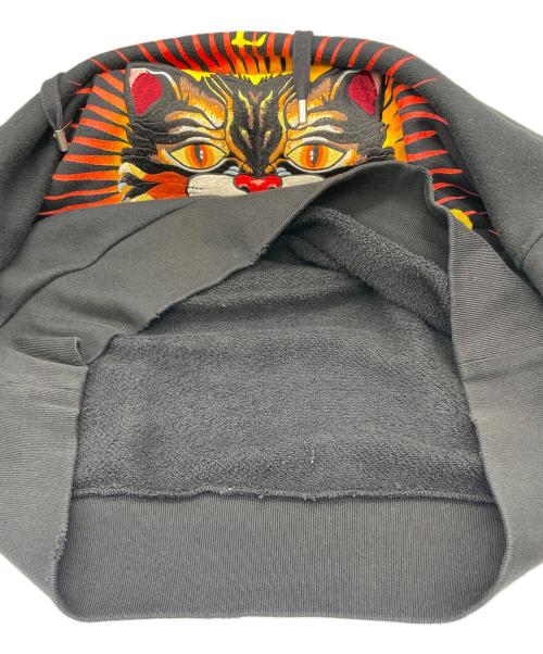 GUCCI（グッチ）GUCCI (グッチ) 	アングリーキャット スウェットプルオーバーパーカー ブラック サイズ:Mの古着・服飾アイテム