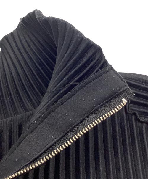 kotohayokozawa（コトハヨコザワ）kotohayokozawa (コトハヨコザワ) プリーツジップアップドレス ブラック サイズ:Freeの古着・服飾アイテム