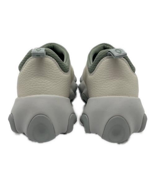 OAKLEY（オークリー）OAKLEY (オークリー) FACTORY TEAM FLESH オフホワイト＆グリーン サイズ:27.5の古着・服飾アイテム