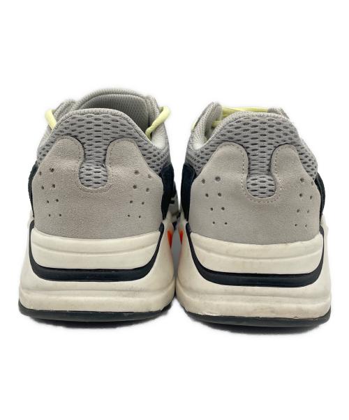 adidas（アディダス）adidas (アディダス) スニーカー yeezy boost 700 wave runner アイボリー×グリーン サイズ:285の古着・服飾アイテム