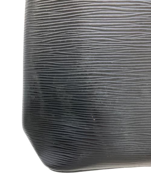 LOUIS VUITTON（ルイ ヴィトン）LOUIS VUITTON (ルイ ヴィトン) ショルダーバッグ エピ マンダラMM ブラックの古着・服飾アイテム