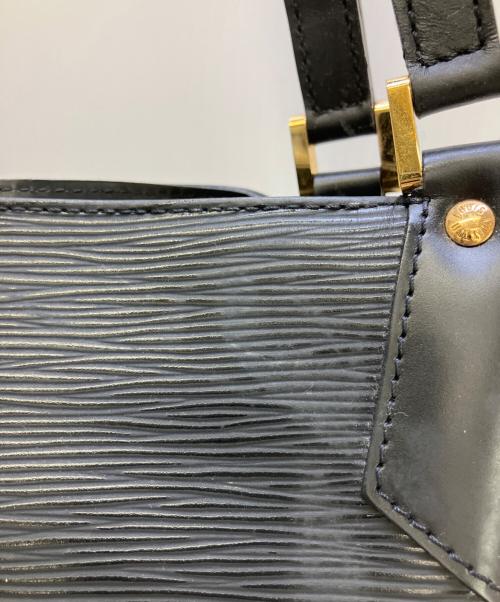 LOUIS VUITTON（ルイ ヴィトン）LOUIS VUITTON (ルイ ヴィトン) ショルダーバッグ エピ マンダラMM ブラックの古着・服飾アイテム