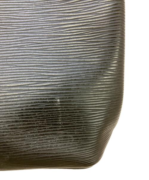 LOUIS VUITTON（ルイ ヴィトン）LOUIS VUITTON (ルイ ヴィトン) ショルダーバッグ エピ マンダラMM ブラックの古着・服飾アイテム