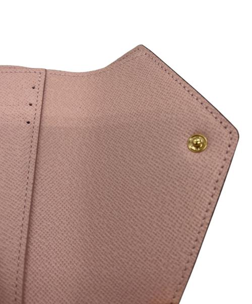 LOUIS VUITTON（ルイ ヴィトン）LOUIS VUITTON (ルイ ヴィトン) ポルトフォイユ ヴィクトリーヌ ピンクの古着・服飾アイテム