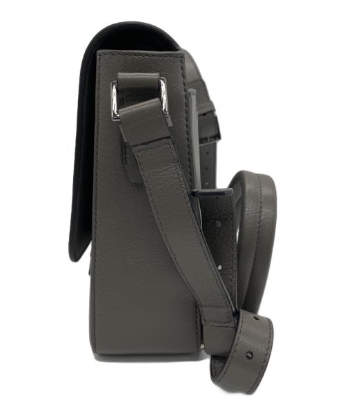 TOM FORD（トムフォード）TOM FORD (トムフォード) ショルダーバッグ グレーの古着・服飾アイテム