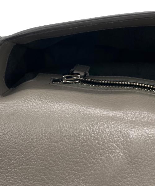 TOM FORD（トムフォード）TOM FORD (トムフォード) ショルダーバッグ グレーの古着・服飾アイテム