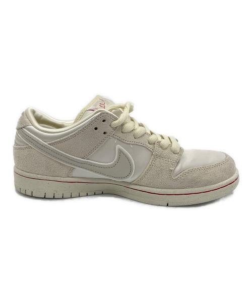 NIKE SB（ナイキエスビー）NIKE SB (ナイキエスビー) ローカットスニーカー Dunk Low PRM City of Love アイボリー×ホワイト サイズ:US8の古着・服飾アイテム