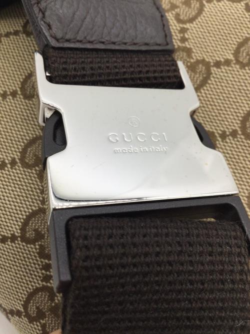 GUCCI（グッチ）GUCCI (グッチ) ウエストバッグ ベージュの古着・服飾アイテム