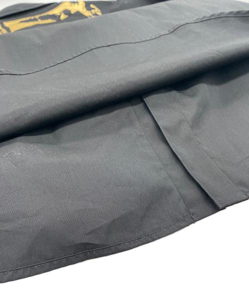 ALEXANDER McQUEEN（アレキサンダーマックイーン）ALEXANDER McQUEEN (アレキサンダーマックイーン) 長袖シャツ ブラック×ゴールド サイズ:15＋＋の古着・服飾アイテム