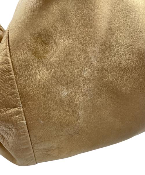 LOEWE（ロエベ）LOEWE (ロエベ) ハンドバッグ ナッパアイレ ゴールドの古着・服飾アイテム