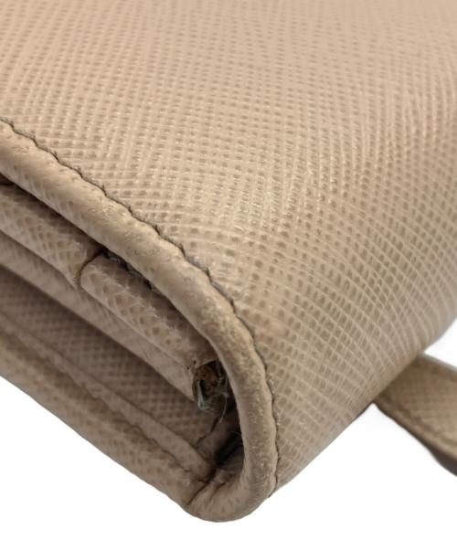 PRADA（プラダ）PRADA (プラダ) 長財布 ベージュの古着・服飾アイテム