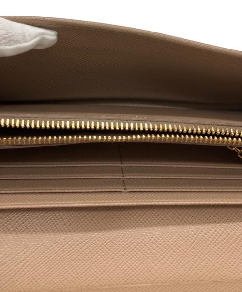 PRADA（プラダ）PRADA (プラダ) 長財布 ベージュの古着・服飾アイテム
