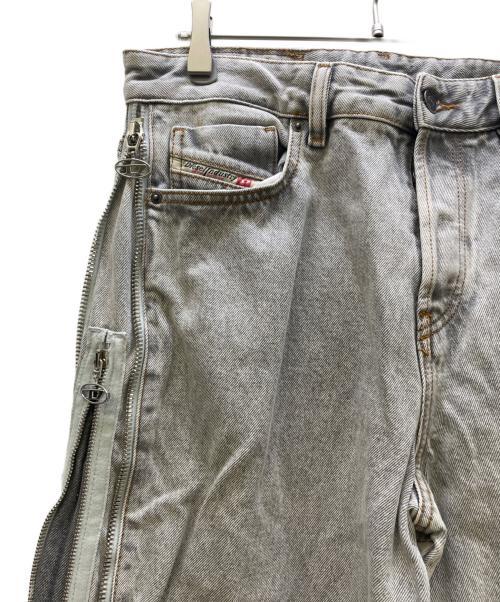 DIESEL（ディーゼル）DIESEL (ディーゼル) デニムパンツ ブルー サイズ:180/80Aの古着・服飾アイテム