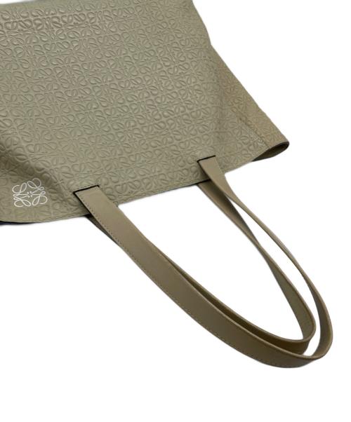 LOEWE（ロエベ）LOEWE (ロエベ) トートバッグ リピートアナグラム アイボリーの古着・服飾アイテム