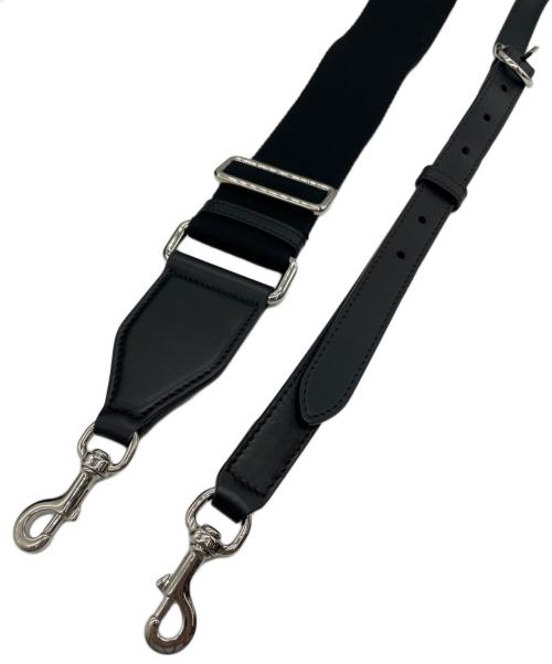 GUCCI（グッチ）GUCCI (グッチ) ナイロンショルダーバッグ ブラックの古着・服飾アイテム