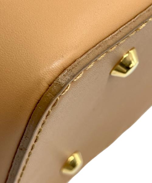 BURBERRY（バーバリー）BURBERRY (バーバリー) ハンドバッグ ベージュの古着・服飾アイテム