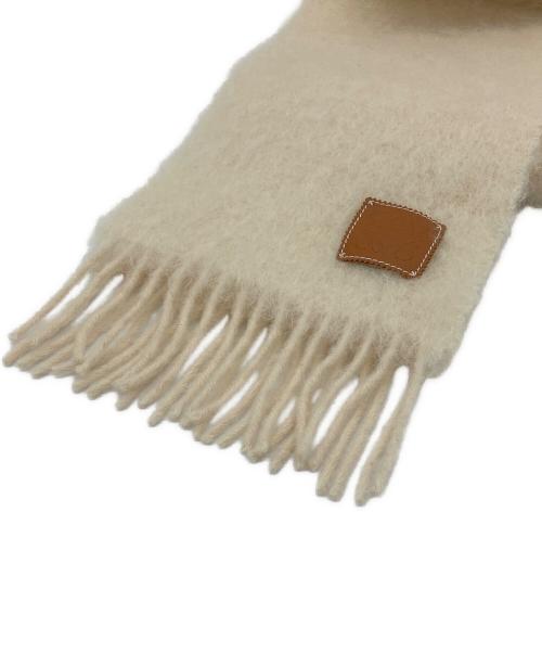 LOEWE（ロエベ）LOEWE (ロエベ) モヘア混マフラー アナグラム レザーパッチ アイボリーの古着・服飾アイテム