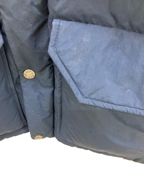 THE NORTH FACE（ザ ノース フェイス）THE NORTH FACE (ザ ノース フェイス) ダウンジャケット CAMP SIERRA SHORT ネイビー サイズ:Mの古着・服飾アイテム