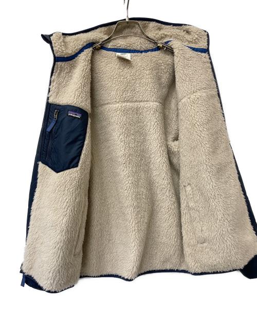 Patagonia（パタゴニア）Patagonia (パタゴニア) リバーシブルボアジャケット ネイビー サイズ:XXLの古着・服飾アイテム