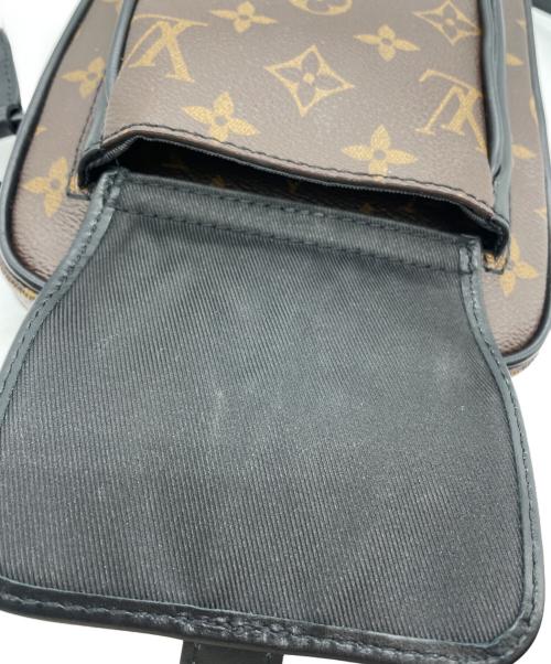 LOUIS VUITTON（ルイ ヴィトン）LOUIS VUITTON (ルイ ヴィトン) ショルダーバッグ モノグラム クリストファー・ウエアラブル ウォレット ブラウンの古着・服飾アイテム