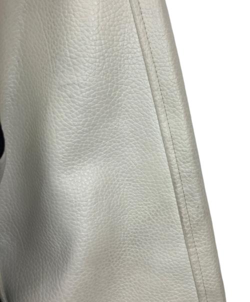 EMPIRE（エンパイア）EMPIRE (エンパイア) 袖革スタジャン NEWYORK YANKEES ブラック×ホワイト サイズ:XLの古着・服飾アイテム