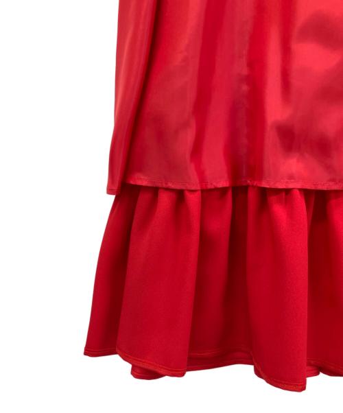 ADORE（アドーア）ADORE (アドーア) ブライトサテンスカート レッド サイズ:38の古着・服飾アイテム