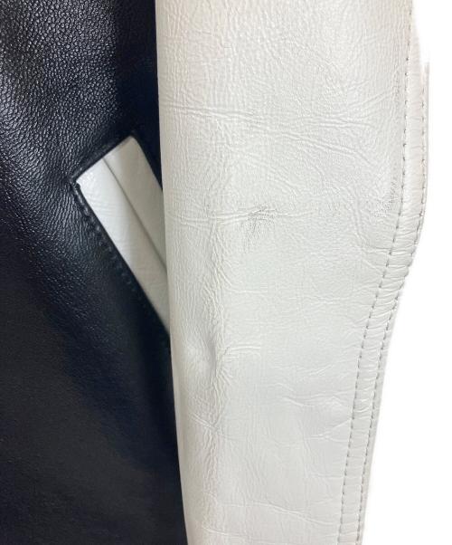 AVIREX（アヴィレックス）AVIREX (アヴィレックス) ライダースジャケット ブラック×ホワイト サイズ:XLの古着・服飾アイテム