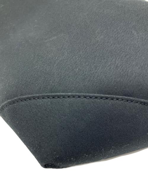 MM6 Maison Margiela（エムエムシックスメゾンマルジェラ）MM6 Maison Margiela (エムエムシックスメゾンマルジェラ) スモールハンドバッグ Japanese Egg Bag-ジャパニーズ ブラックの古着・服飾アイテム