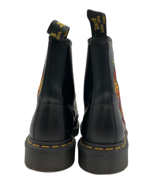 Dr.Martens（ドクターマーチン）Dr.Martens (ドクターマーチン) 8ホールブーツ 1460 EMBROIDERY 8 EYE BOOT ブラック サイズ:UK8の古着・服飾アイテム