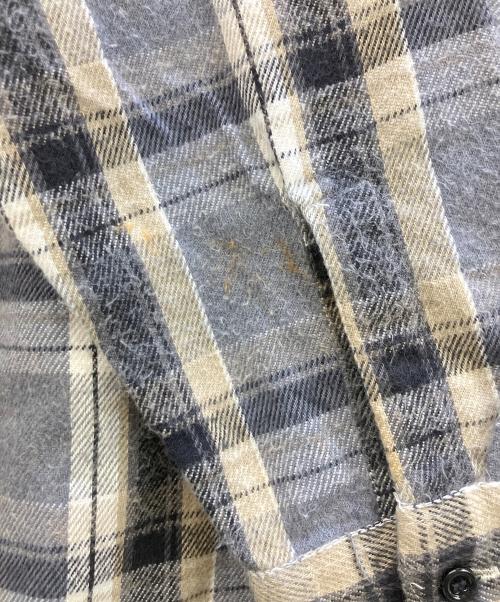 OSH KOSH（オシュコシュ）OSH KOSH (オシュコシュ) シャツジャケット グレー サイズ:MRの古着・服飾アイテム