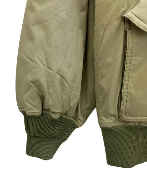 NEW BALANCE（ニューバランス）NEW BALANCE (ニューバランス) フライトジャケット オリーブ サイズ:L 未使用品の古着・服飾アイテム